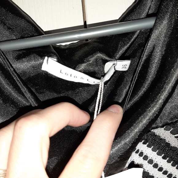 Nwt dress from poland no stretch at all - Picture 3 of 3